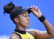 雷火竞技-大坂直美回归赛场，连败首场状态亮眼，曼联观众沸腾！的简单介绍