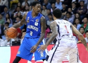 雷火电竞-田径小组赛，关中闪电队与雪域玄武队大胜，阵地战处理得当！黑马成最大惊喜(纪湘一人战四视频完整版)